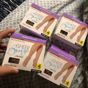 Queen size knee high pantyhose